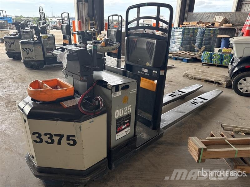 Crown PC4500-80 8000 lb Electric Pallet Jack Ручные гидравлические тележки