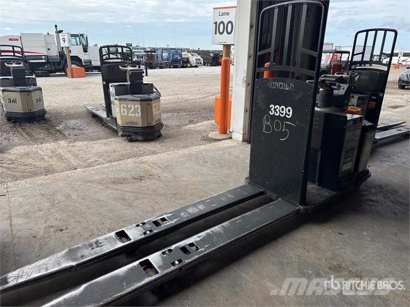 Crown PC4500-80 8000 lb Electric Pallet Jack Ručni paletar