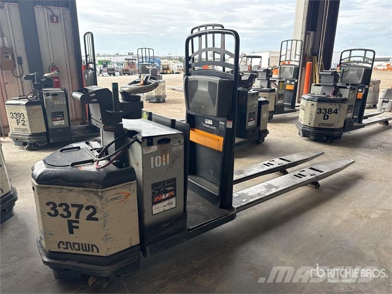 Crown PC4500-80 8000 lb Electric Pallet Jack Ručni paletar