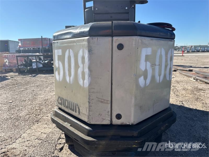 Crown PC4500-80 8000 lb Pallet Jack Kézi raklapemelő