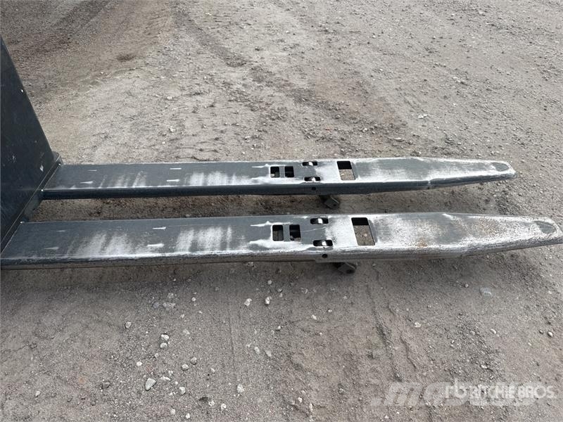 Crown PC4500-80 8000 lb Electric Pallet Jack Ručný paletový vozík