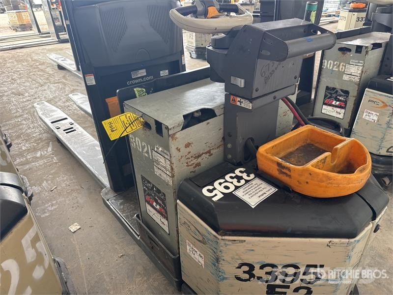 Crown PC4500-80 8000 lb Electric Pallet Jack Ručni paletar