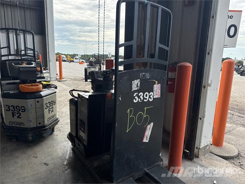Crown PC4500-80 8000 lb Electric Pallet Jack Ručni paletar