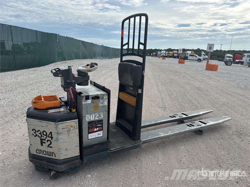 Crown PC4500-80 8000 lb Electric Pallet Jack Ručni paletar