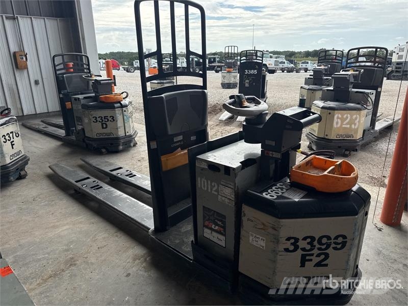 Crown PC4500-80 8000 lb Electric Pallet Jack Ručni paletar