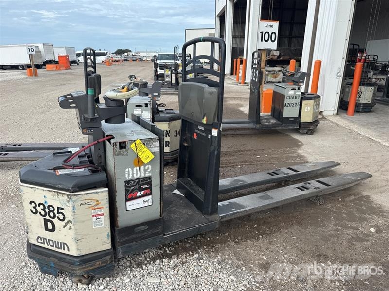 Crown PC4500-80 8000 lb Electric Pallet Jack Transpaletas Manuales