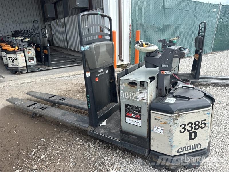 Crown PC4500-80 8000 lb Electric Pallet Jack Transpaletas Manuales