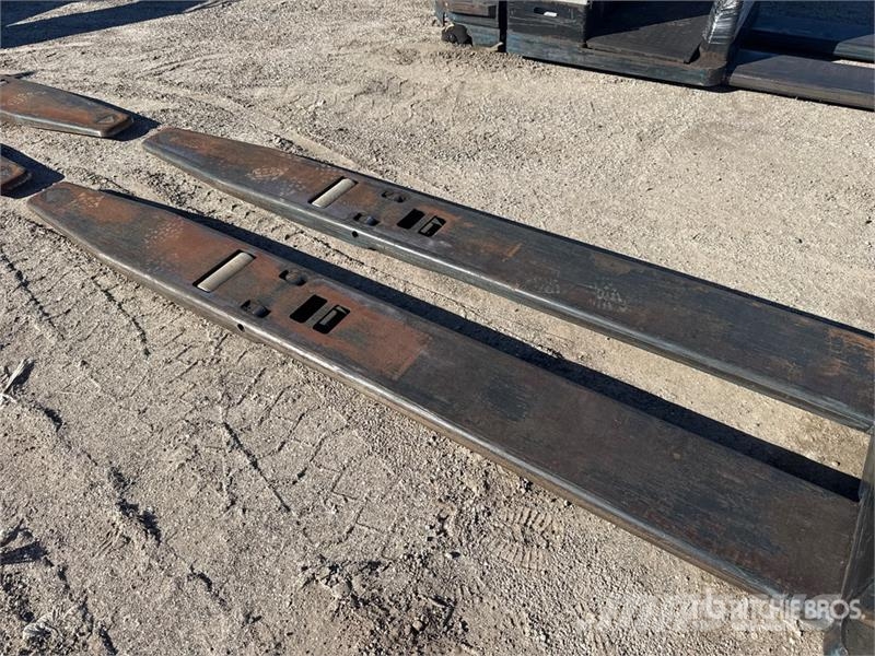 Crown PC4500-80 8000 lb Pallet Jack 手动码垛机