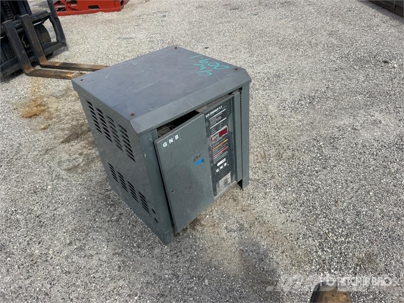 Crown SC 4010-30 TT226 2500 lb Electric Forklift Elektrostapler