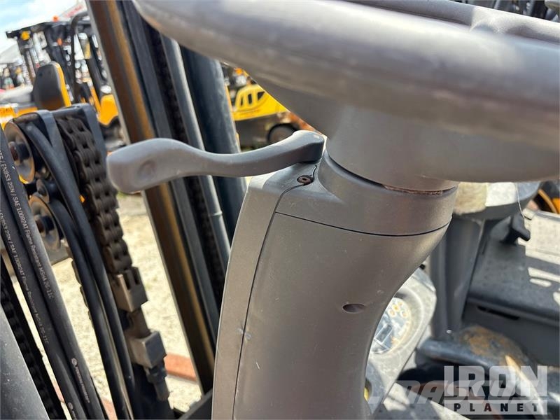Crown sc5245-40 4000 lb Forklift شاحنات ذات رافعات شوكية تعمل بالكهرباء