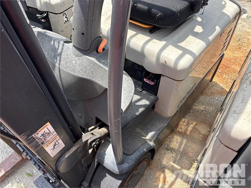 Crown sc5245-40 4000 lb Forklift شاحنات ذات رافعات شوكية تعمل بالكهرباء