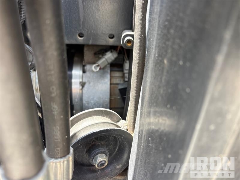 Crown sc5245-40 4000 lb Forklift شاحنات ذات رافعات شوكية تعمل بالكهرباء