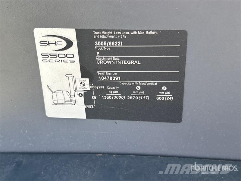 Crown SHC5540-30 3000 lb Electric Stacker Apiladoras eléctricos