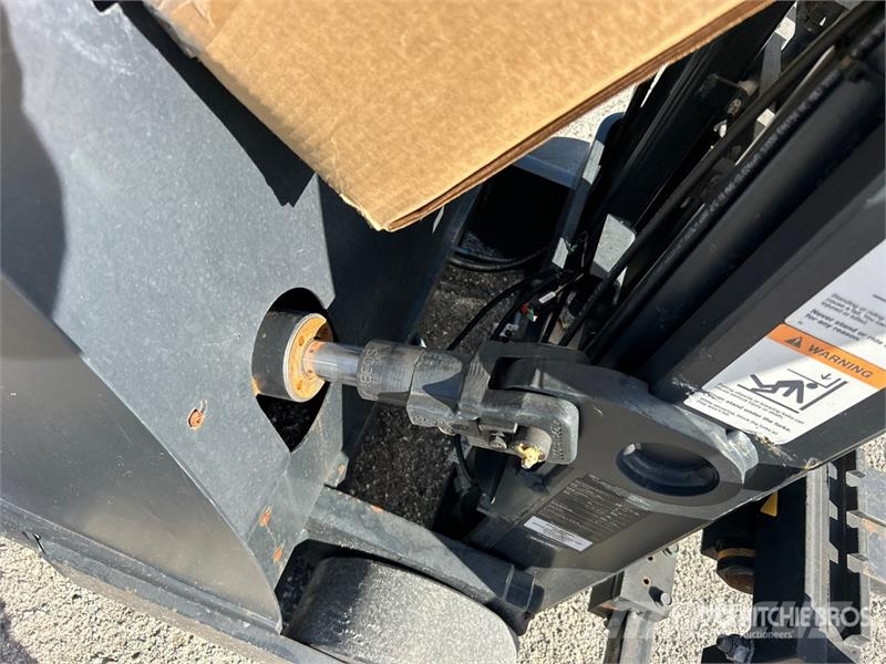 Crown SHC5540-30 3000 lb Electric Stacker Apiladoras eléctricos