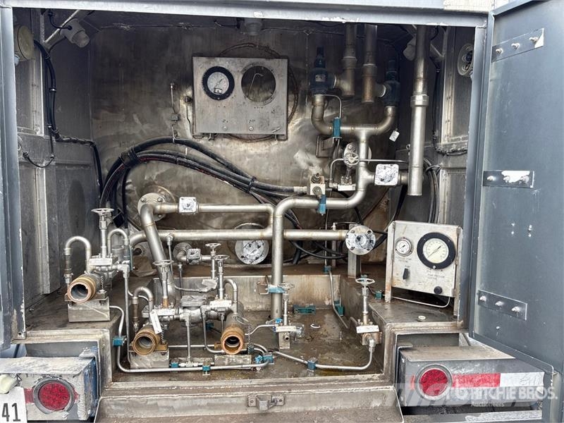 Cryogenic Vessel Alternatives Princess 7075 gal T/ Equipamentos de processamento