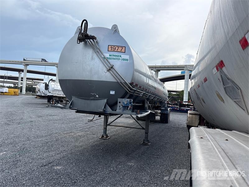 Cryogenic Vessel Alternatives Princess 7075 gal T/ Equipamentos de processamento