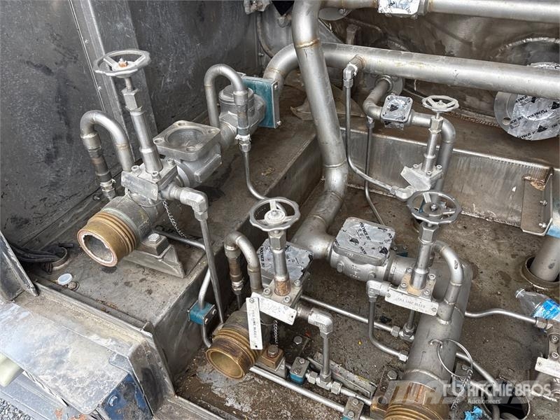 Cryogenic Vessel Alternatives Princess 7075 gal T/ Equipamentos de processamento