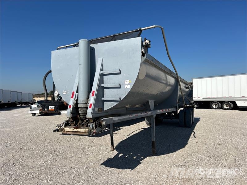  CTS 32 ft T/A Quarter Frame End Dump Trailer Kipper
