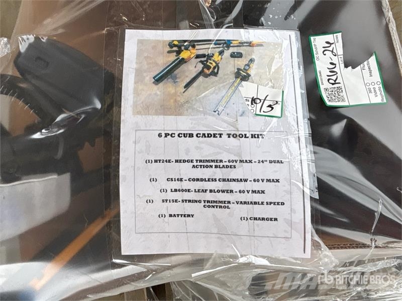 Cub Cadet of (6) Cub Cadet Tool Kit Ostale komponente za građevinarstvo