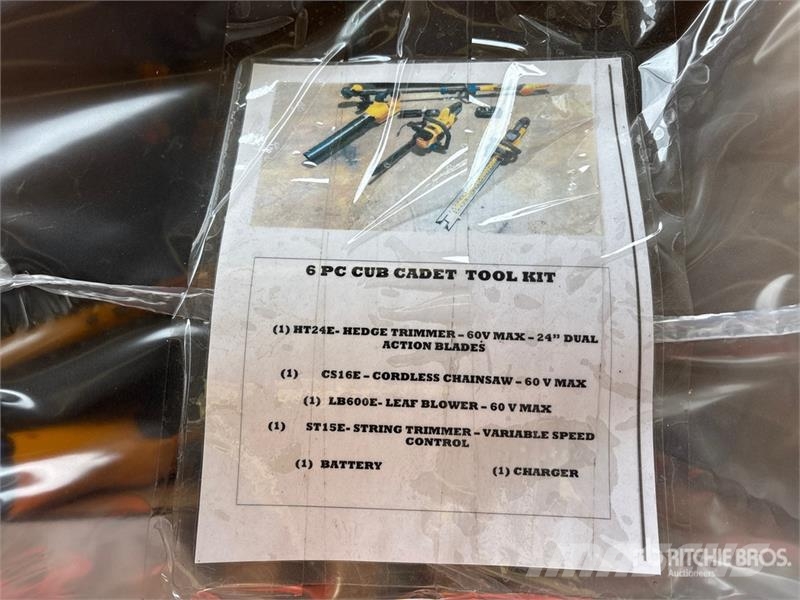 Cub Cadet of (6) Cub Cadet Tool Kit Ostale komponente za građevinarstvo