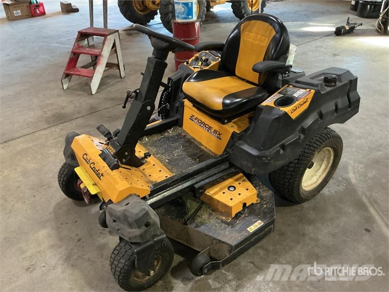 Cub Cadet ZForce SX Ride-On Lawn Mower Samojízdné sekačky