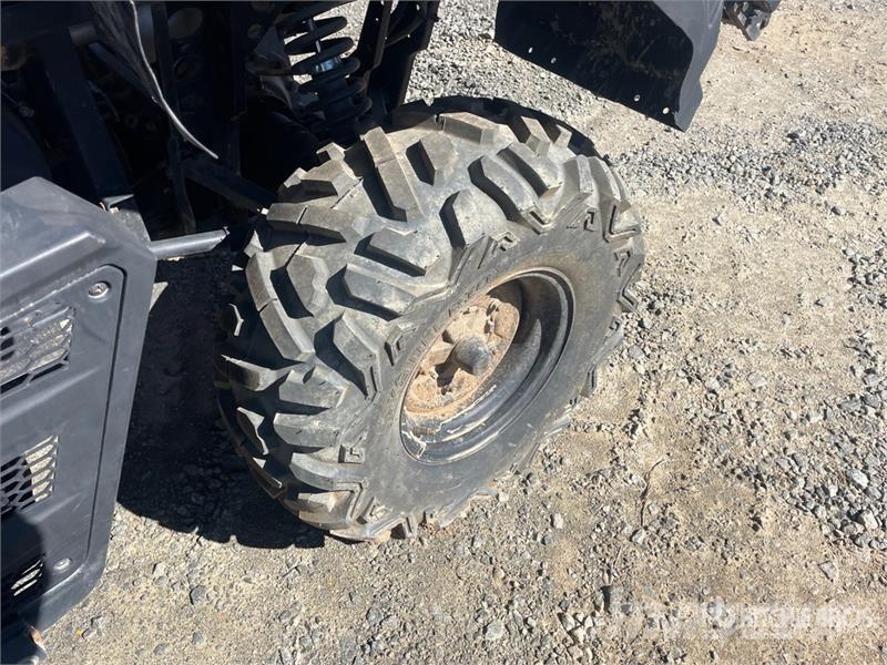 Cushman 4x4 Utility Vehicle Arbeitsfahrzeuge