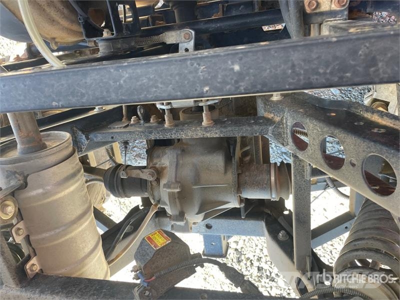 Cushman 4x4 Utility Vehicle Arbeitsfahrzeuge
