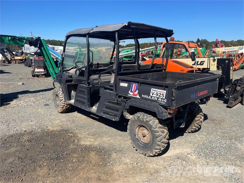 Cushman 4x4 Utility Vehicle Arbeitsfahrzeuge