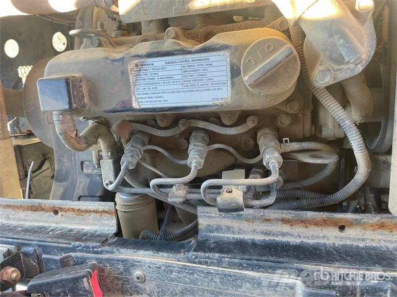 Cushman 4x4 Utility Vehicle Arbeitsfahrzeuge