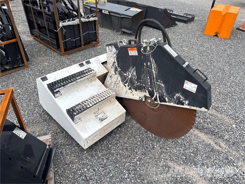 Cuts SS2600 Skid Steer Rock Saw Other components