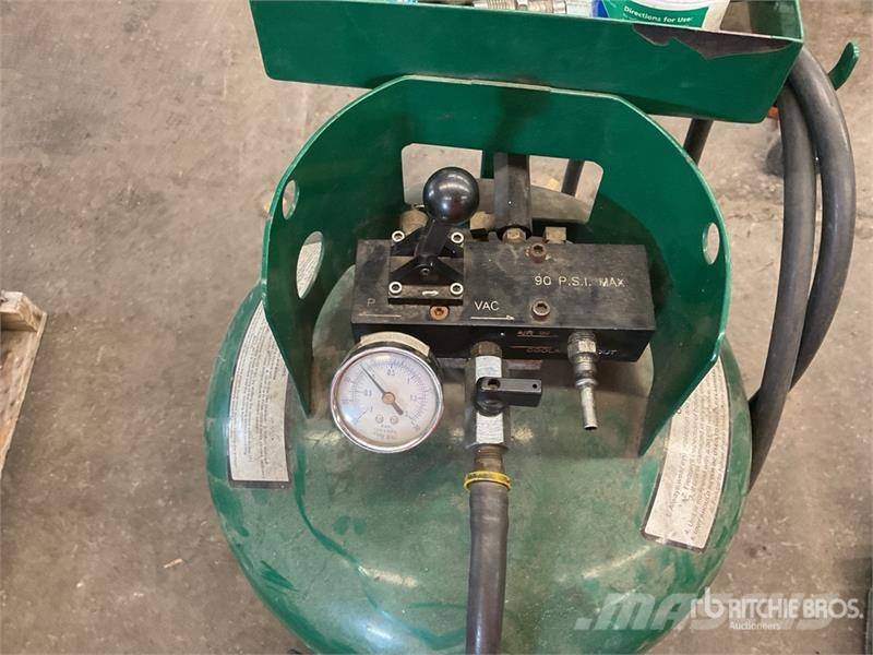 CXI 2V-700 Coolant Extractor Other components