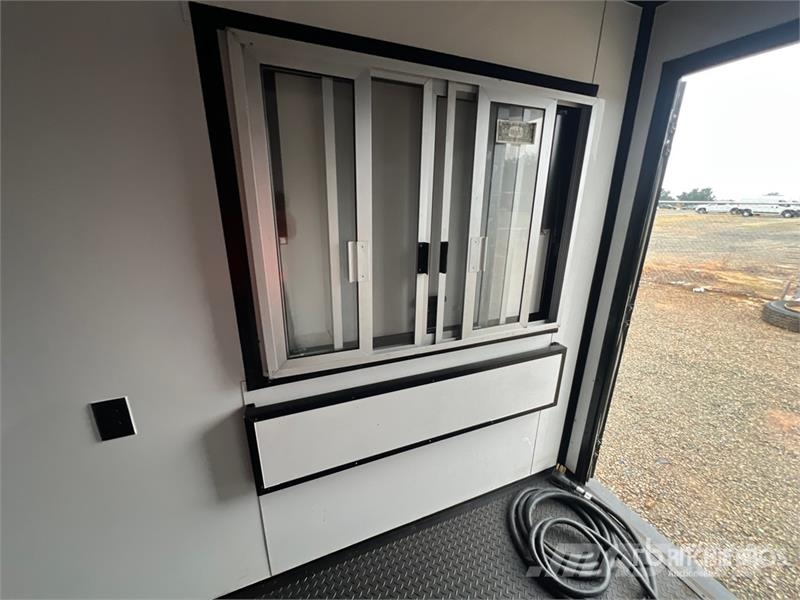Cynergy Advanced CCL612SA Kitchen Trailer Construcción - Otros