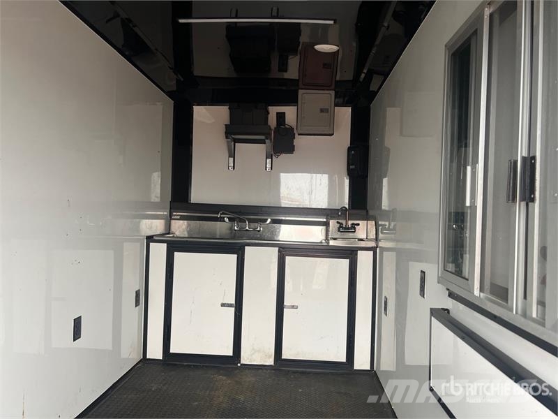 Cynergy Advanced CCL612SA Kitchen Trailer Construcción - Otros