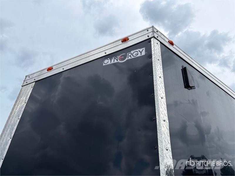 Cynergy Cargo Advanced CCL714TA 16 ft T/A Enclosed 箱體拖車