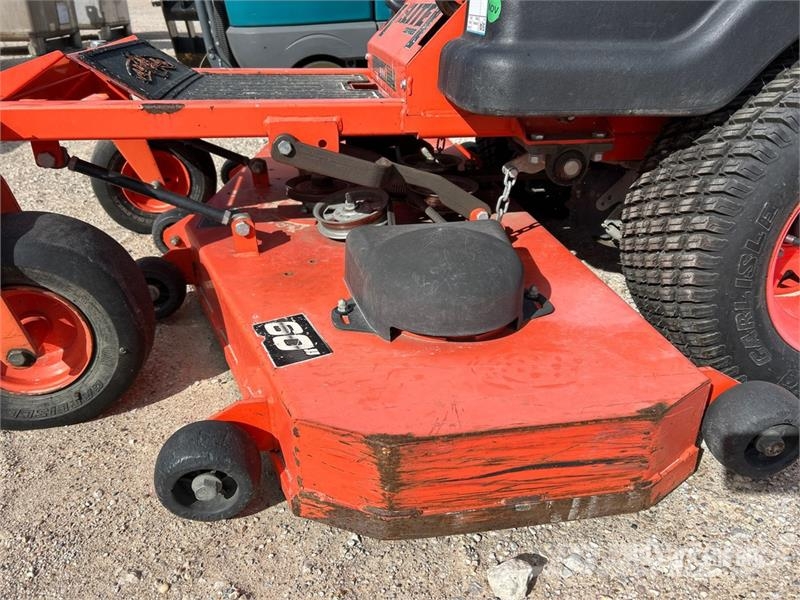 CZT Elite Zero-Turn Lawn Mower ركوب الحشائش