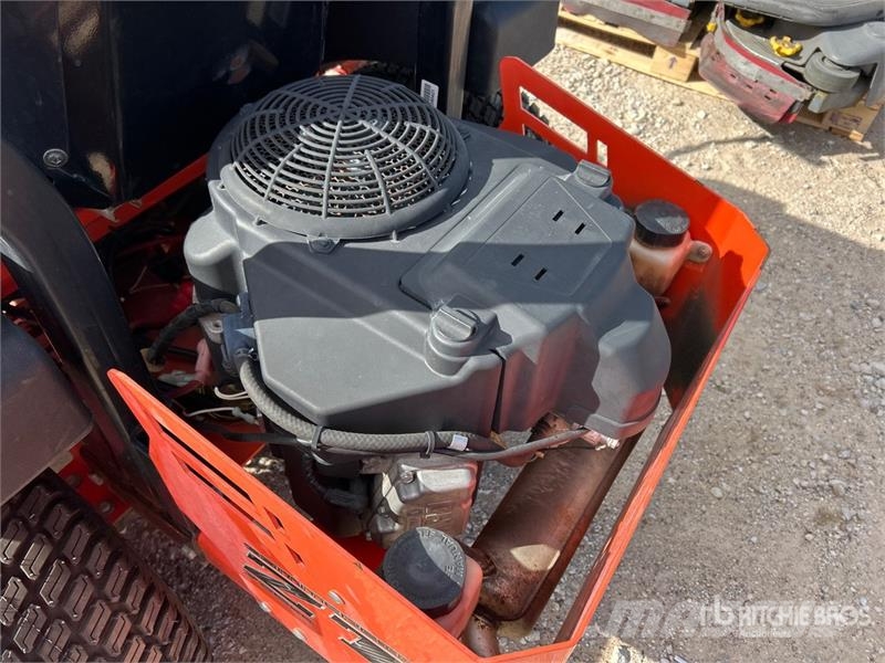CZT Elite Zero-Turn Lawn Mower ركوب الحشائش