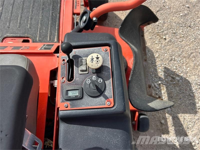 CZT Elite Zero-Turn Lawn Mower ركوب الحشائش