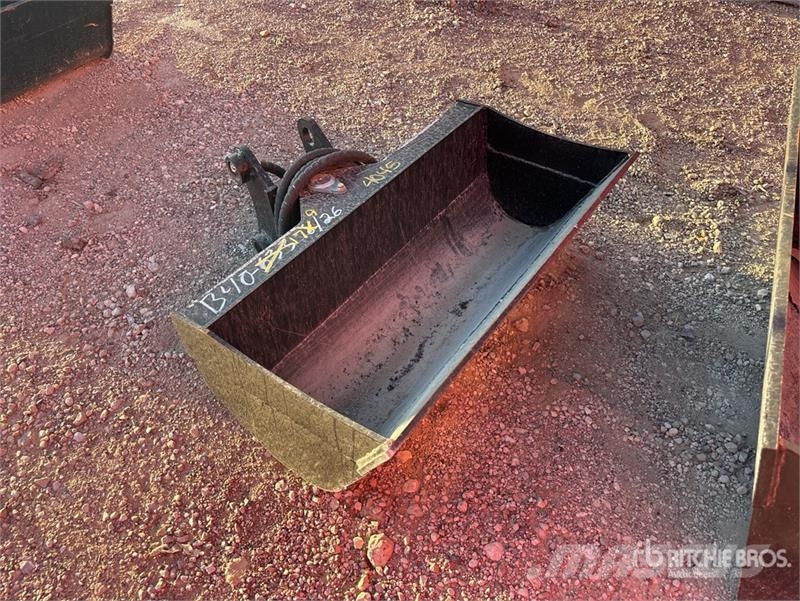 D3T 33 in Hydraulic Tilting Excavator Bucket (Unus Łyżki do ładowarek