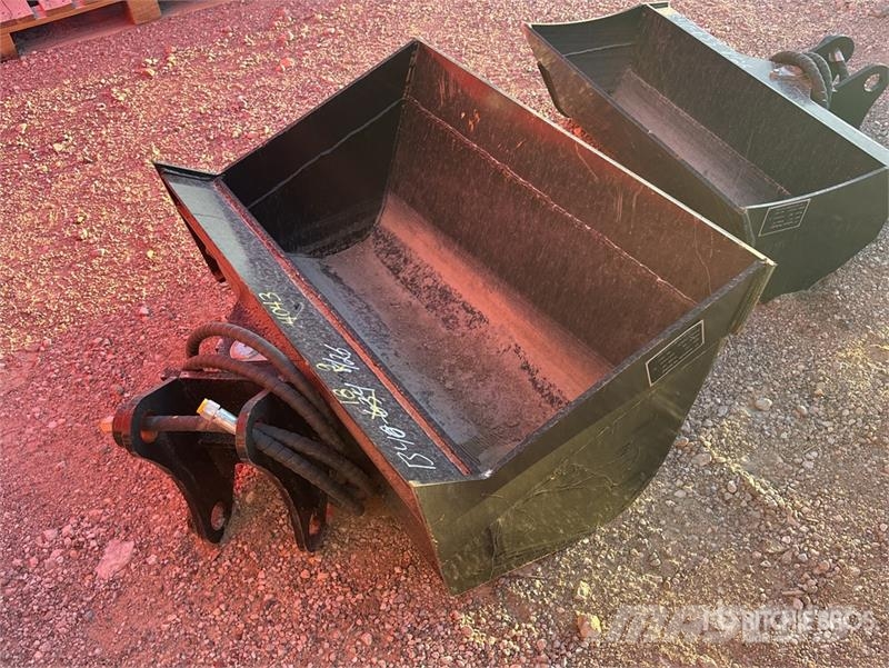 D5T 36 in Hydraulic Tilting Excavator Bucket (Unus Łyżki do ładowarek