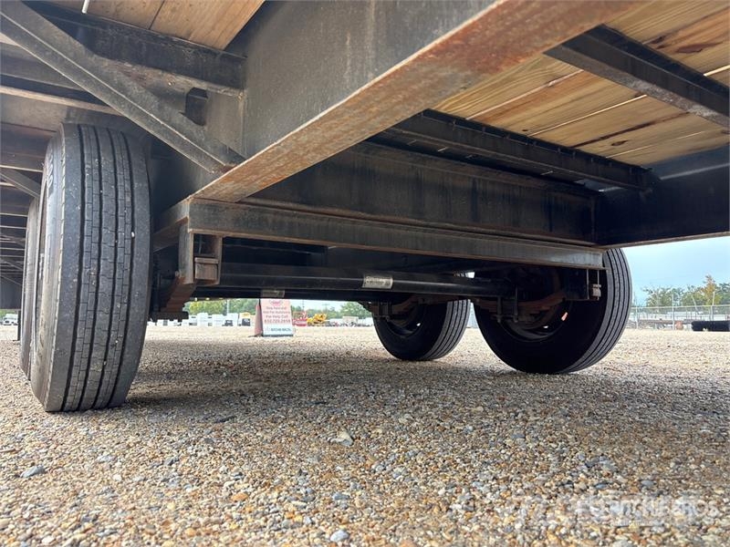 Davidson Trailers 102 X 35 GN TA8 35 ft T/A Goosen Прицепы-Автовозы