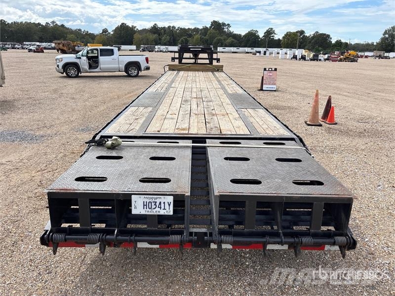  Davidson Trailers 102 X 35 GN TA8 35 ft T/A Goosen Прицепы-Автовозы