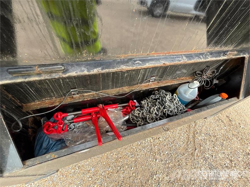  Davidson Trailers 35 ft T/A Gooseneck Equipment Tr Трейлери колесного транспортного засобу