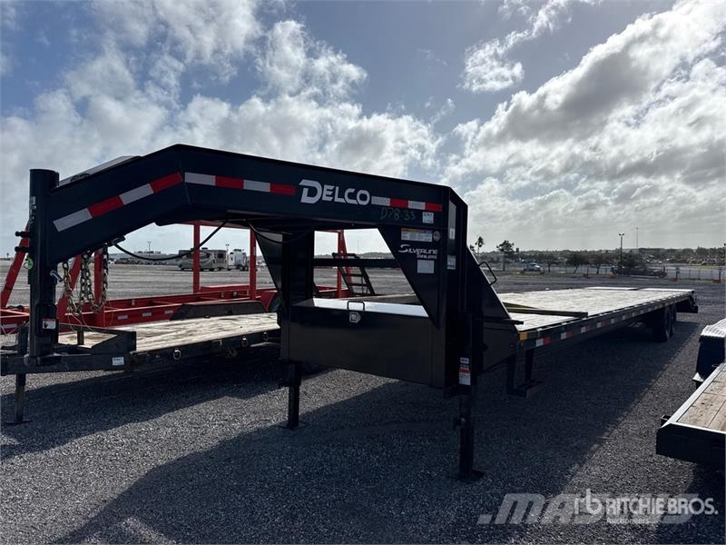 Delco 40 ft T/A Equipment Trailer Prívesy na prepravu automobilov