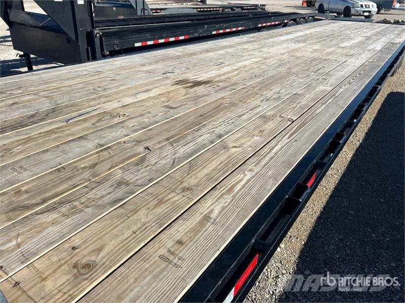 Delco 40 ft T/A Gooseneck Equipment Trailer 車両運搬用トレーラー