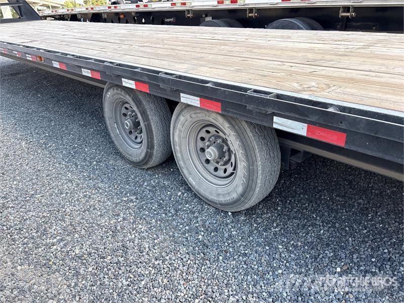 Delco 40 ft T/A Gooseneck Equipment Trailer Prikolice za prevoz vozil