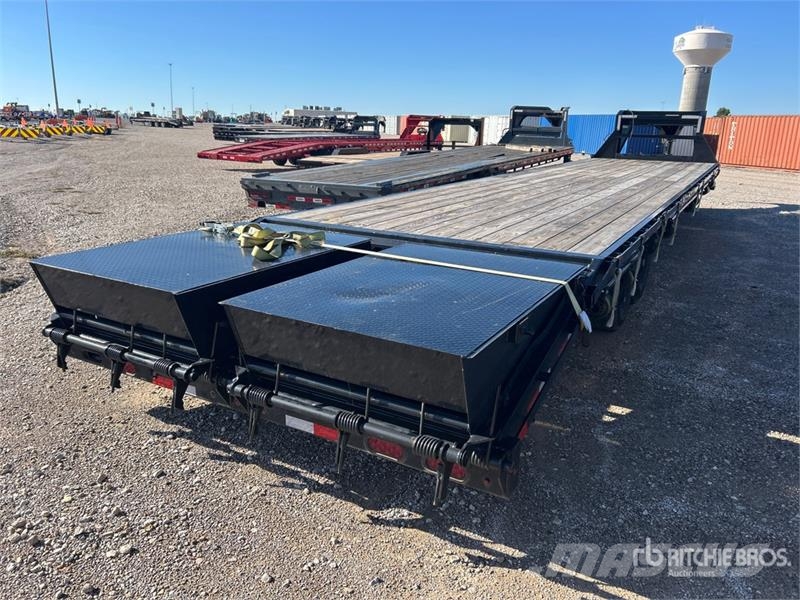 Delco 40 ft T/A Gooseneck Equipment Trailer 車両運搬用トレーラー