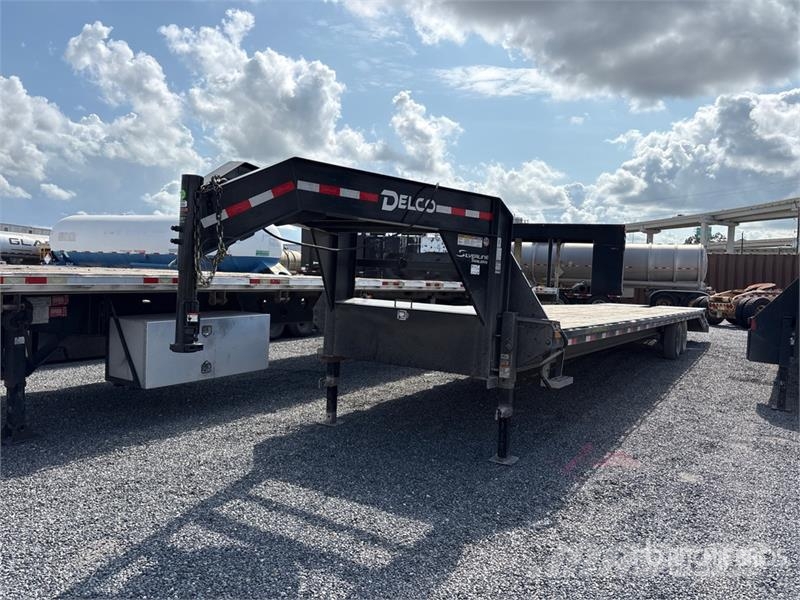 Delco 40 ft T/A Gooseneck Equipment Trailer Prikolice za prevoz vozil