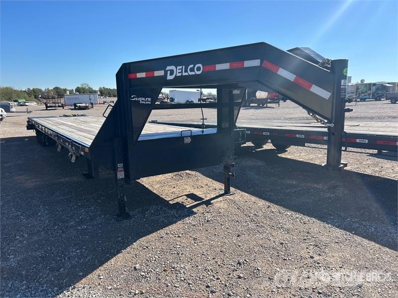 Delco 40 ft T/A Gooseneck Equipment Trailer 車両運搬用トレーラー