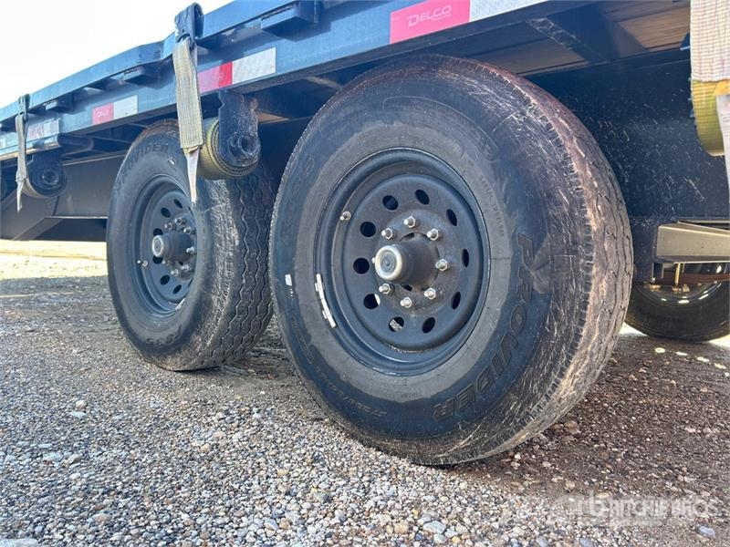 Delco 40 ft T/A Gooseneck Equipment Trailer 車両運搬用トレーラー