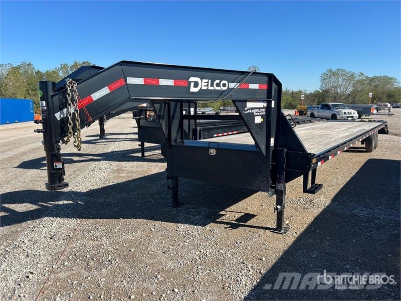 Delco 40 ft T/A Gooseneck Equipment Trailer 車両運搬用トレーラー